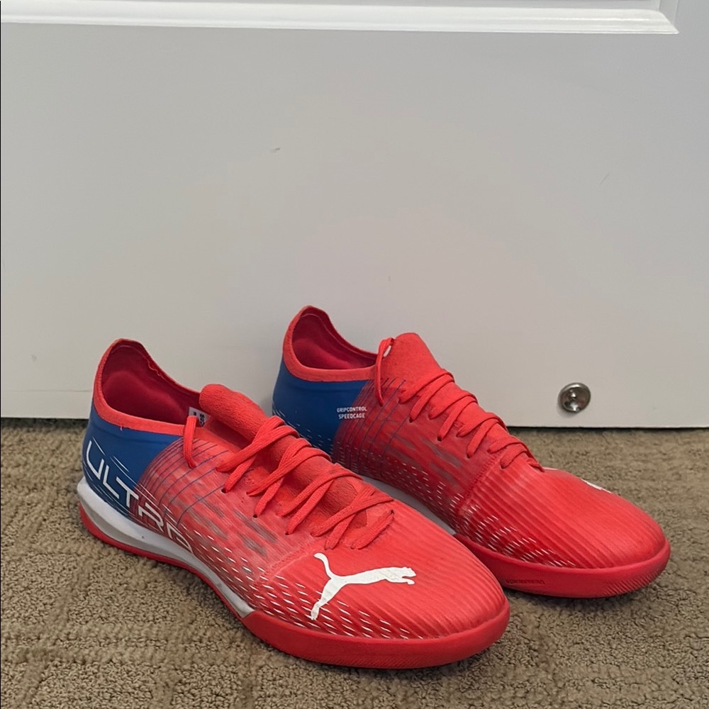 Puma Ultra Indoor soccer shoes